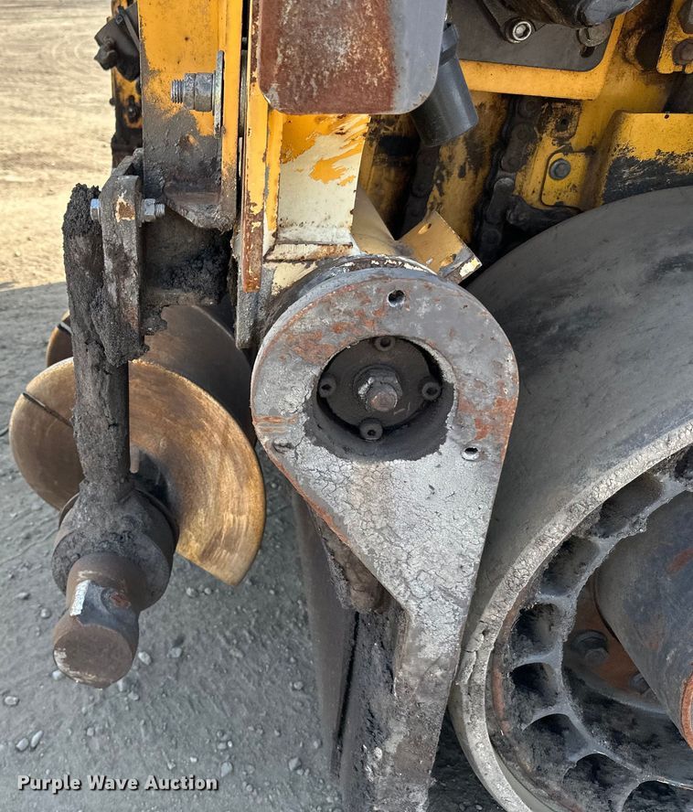 image for item DQ0799 2016 Volvo P7110 paver