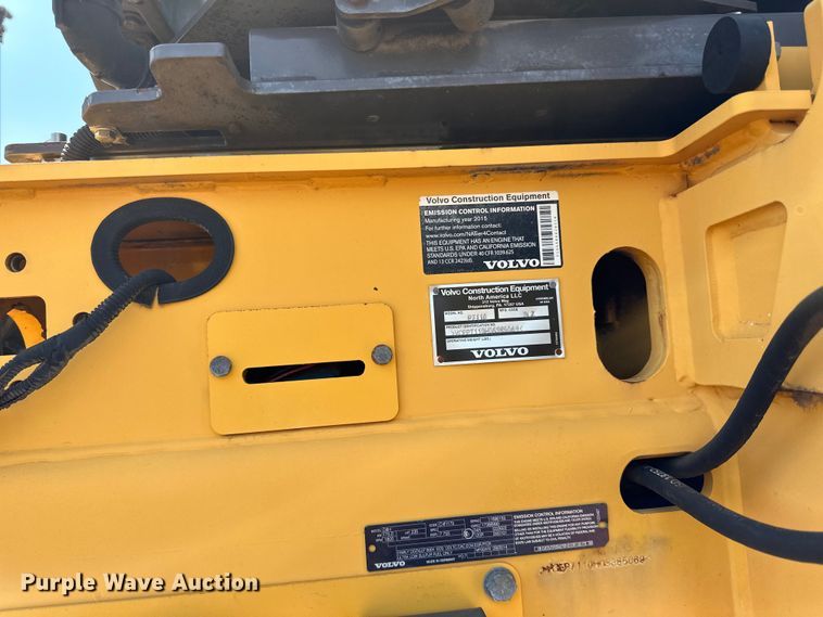 image for item DQ0799 2016 Volvo P7110 paver