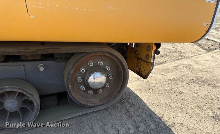 image for item DQ0799 2016 Volvo P7110 paver