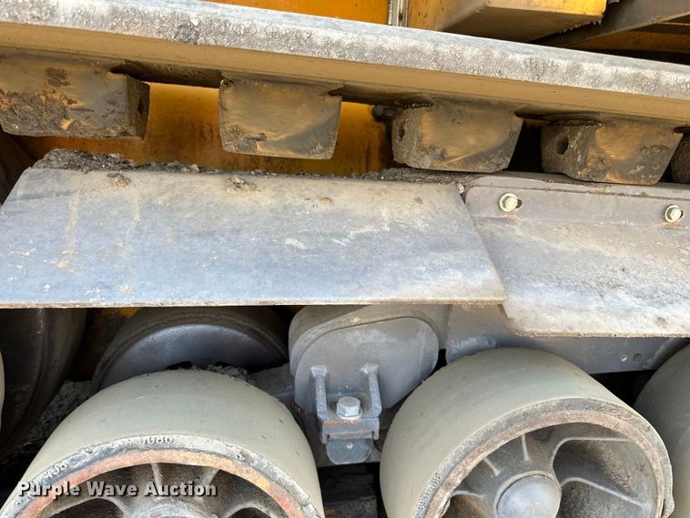 image for item DQ0799 2016 Volvo P7110 paver