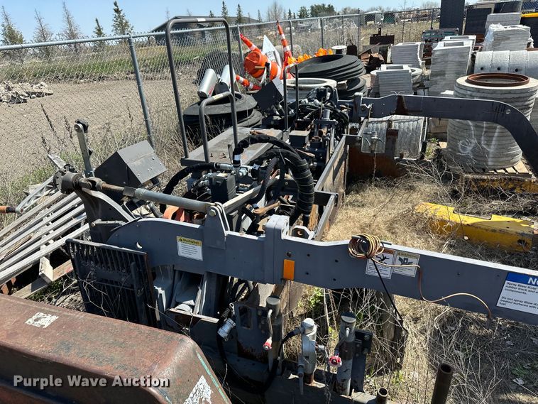 image for item DQ0799 2016 Volvo P7110 paver