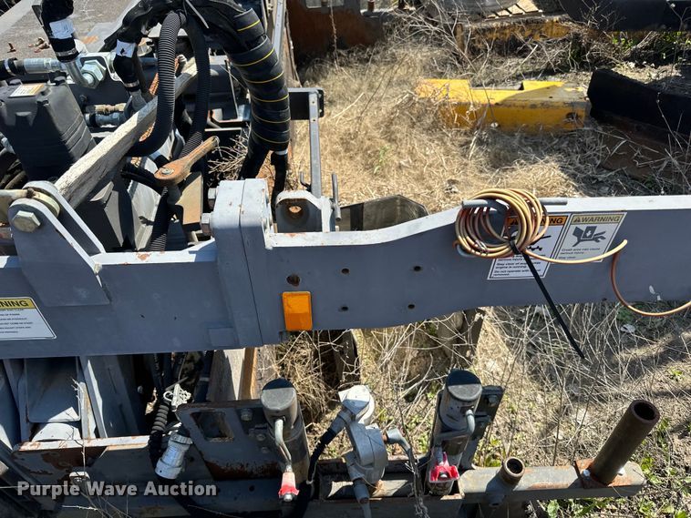 image for item DQ0799 2016 Volvo P7110 paver