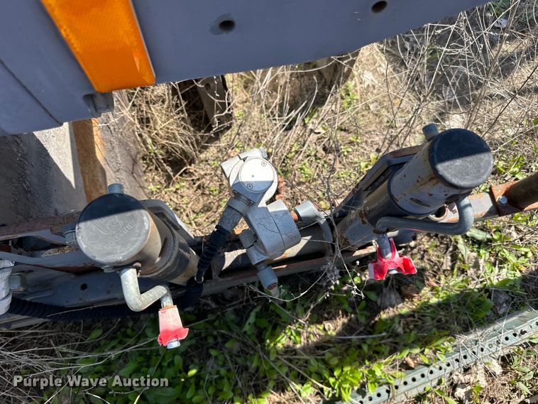 image for item DQ0799 2016 Volvo P7110 paver