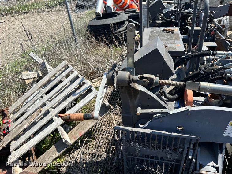 image for item DQ0799 2016 Volvo P7110 paver