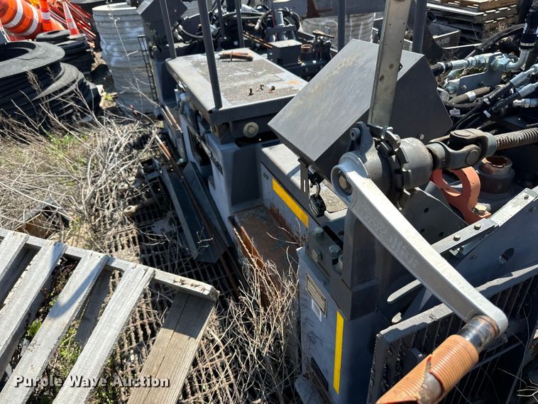 image for item DQ0799 2016 Volvo P7110 paver