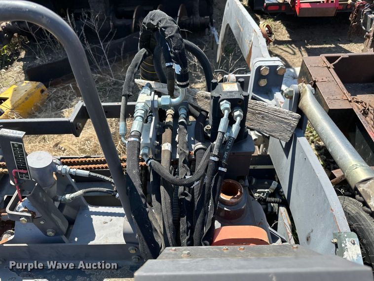 image for item DQ0799 2016 Volvo P7110 paver