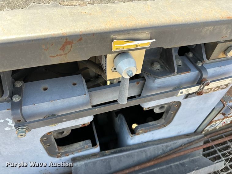 image for item DQ0799 2016 Volvo P7110 paver