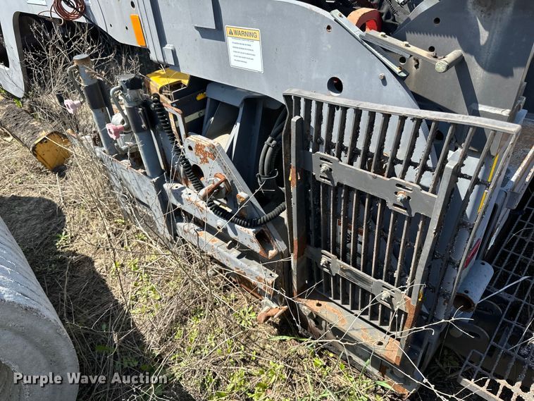 image for item DQ0799 2016 Volvo P7110 paver