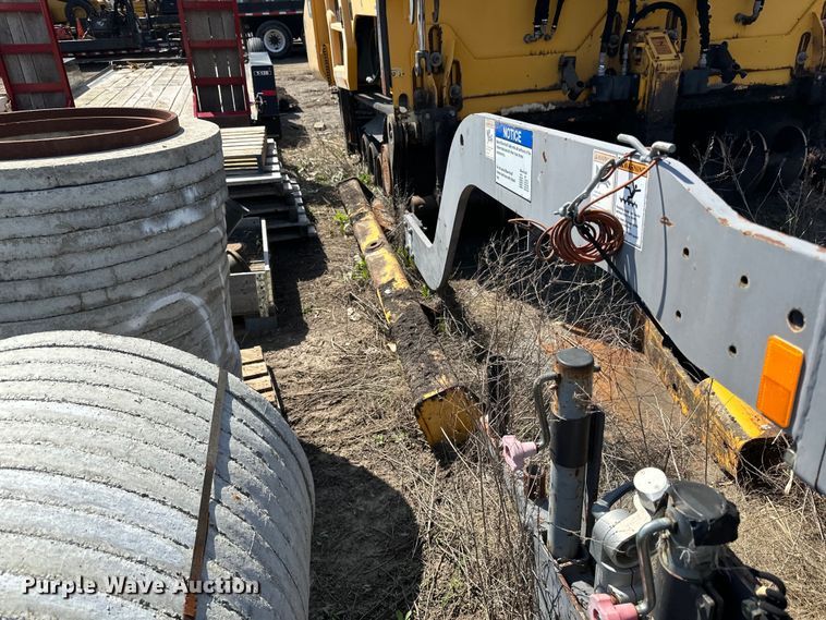 image for item DQ0799 2016 Volvo P7110 paver