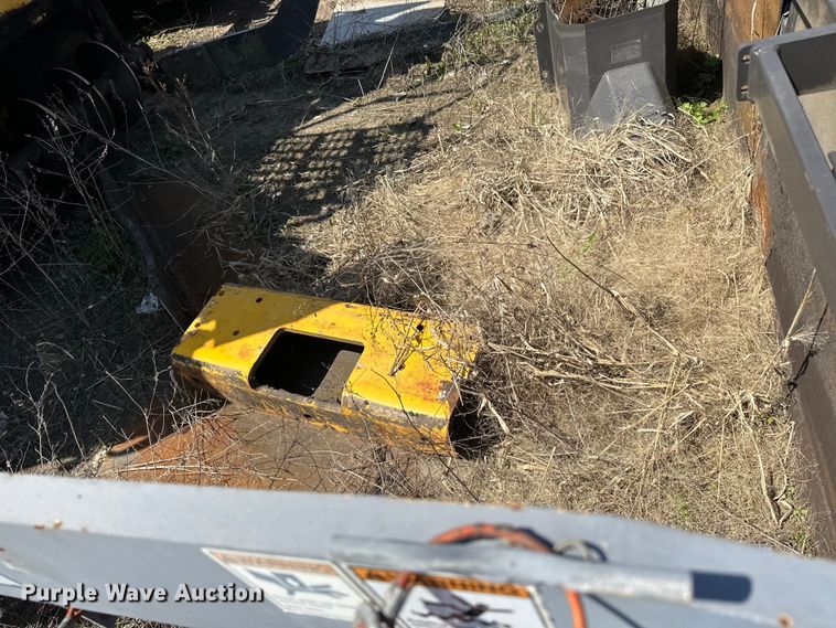 image for item DQ0799 2016 Volvo P7110 paver