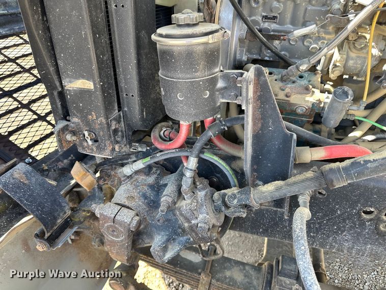 image for item DQ0812 1994 Ford  LT8000 dump truck