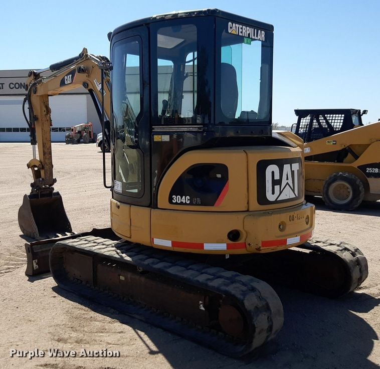 image for item DQ6963 2009 Caterpillar 304C CR mini excavator