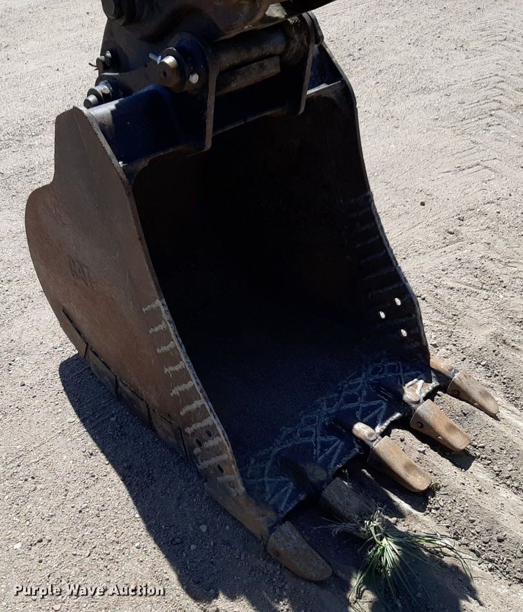 image for item DQ6963 2009 Caterpillar 304C CR mini excavator