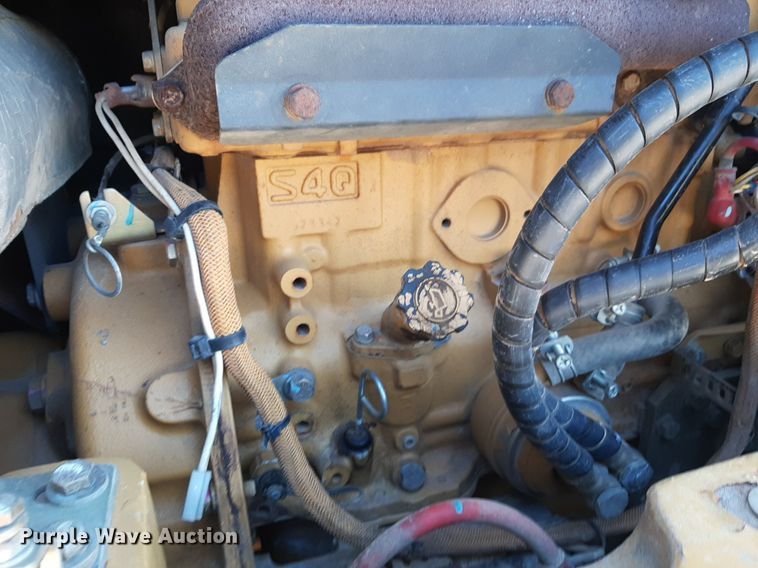 image for item DQ6963 2009 Caterpillar 304C CR mini excavator