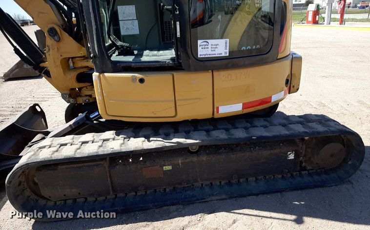 image for item DQ6963 2009 Caterpillar 304C CR mini excavator