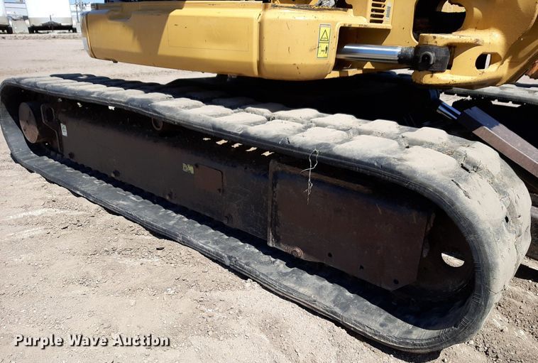 image for item DQ6963 2009 Caterpillar 304C CR mini excavator