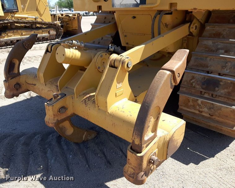 image for item DQ6964 2015 Caterpillar D6N XL dozer