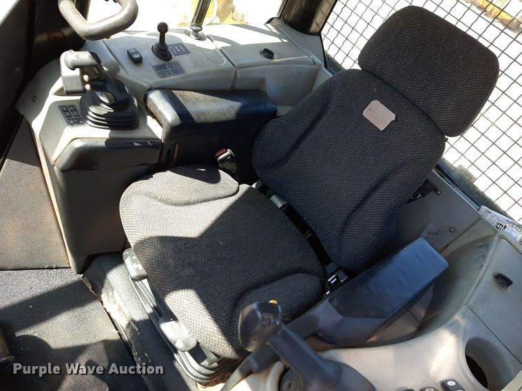 image for item DQ6964 2015 Caterpillar D6N XL dozer