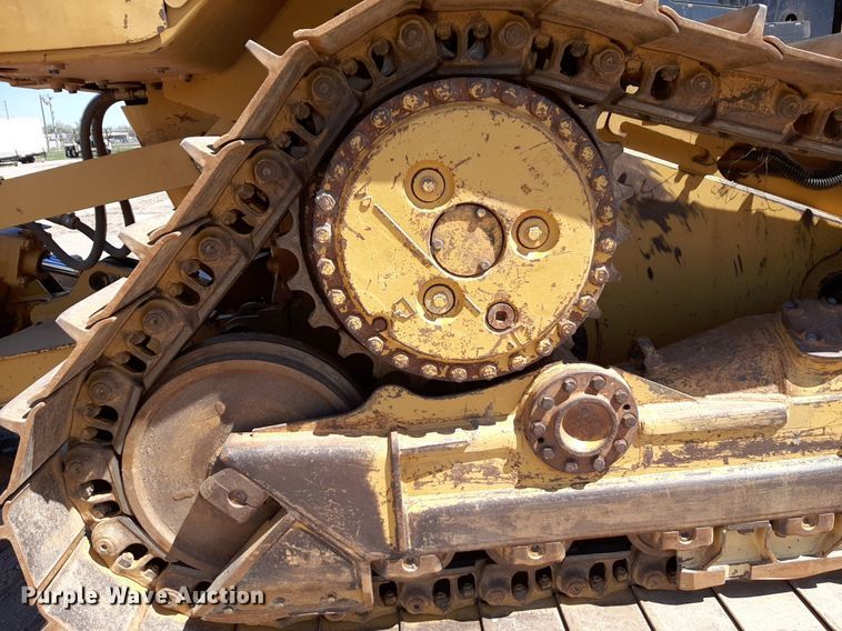 image for item DQ6964 2015 Caterpillar D6N XL dozer