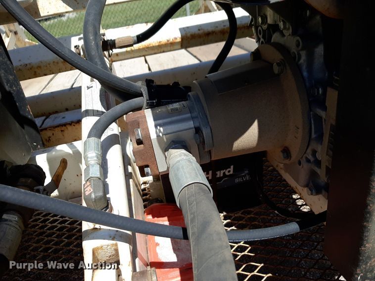 image for item DQ6965 2012 Larson 7500 reel trailer