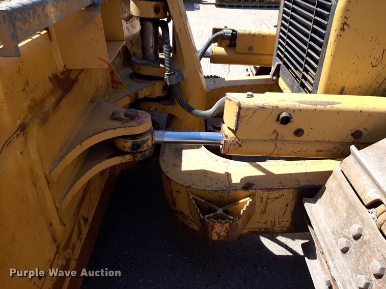 image for item DQ6966 2012 Caterpillar D6K XL dozer