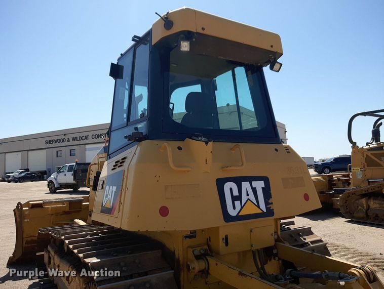 image for item DQ6966 2012 Caterpillar D6K XL dozer