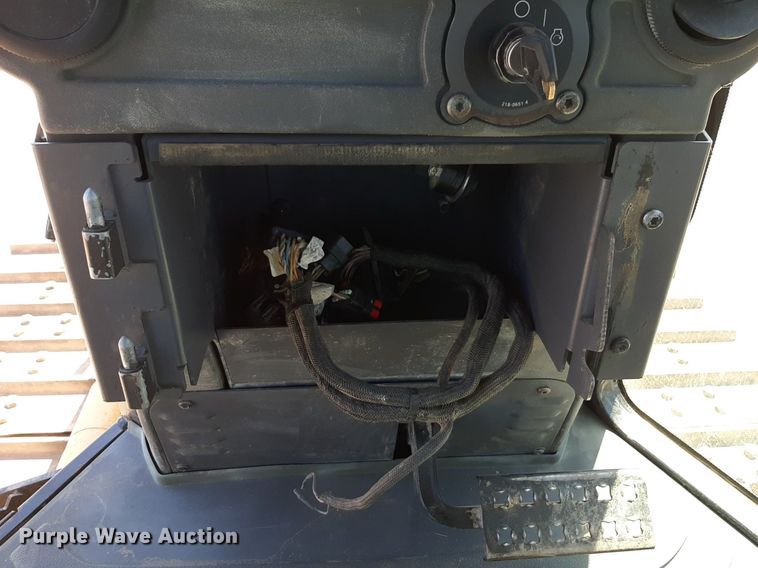 image for item DQ6966 2012 Caterpillar D6K XL dozer