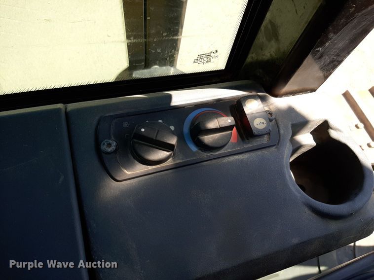 image for item DQ6966 2012 Caterpillar D6K XL dozer