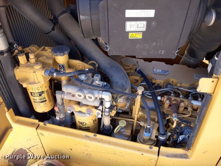 image for item DQ6966 2012 Caterpillar D6K XL dozer