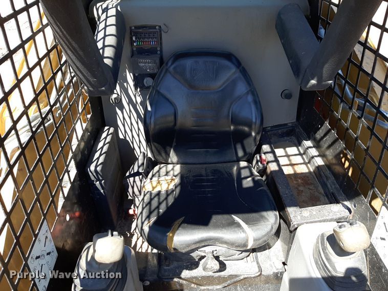 image for item DQ6967 2013 Caterpillar 259B Series 3 tracked skid steer loader