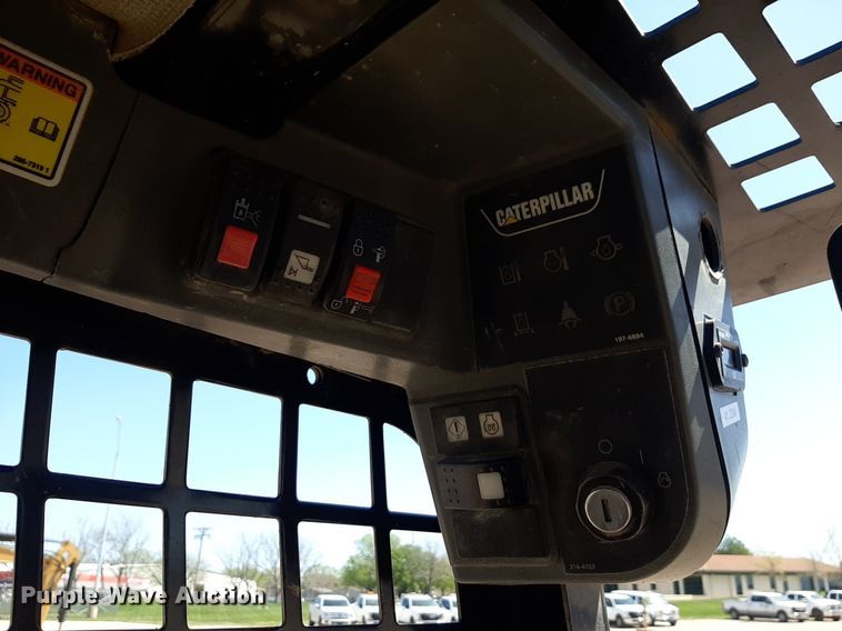 image for item DQ6967 2013 Caterpillar 259B Series 3 tracked skid steer loader