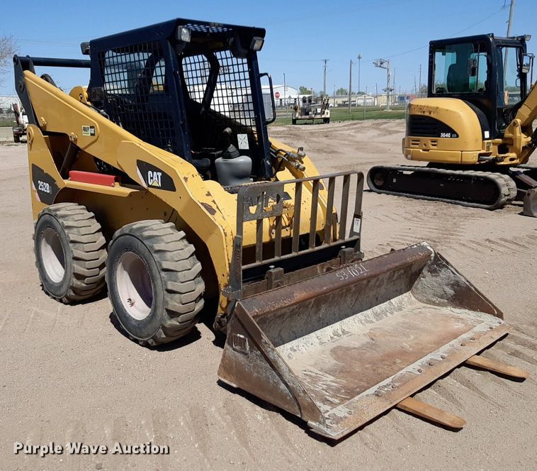 image for item DQ6968 2011 Caterpillar 252B3 skid steer loader