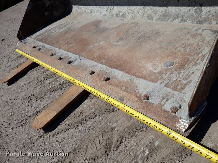 image for item DQ6968 2011 Caterpillar 252B3 skid steer loader