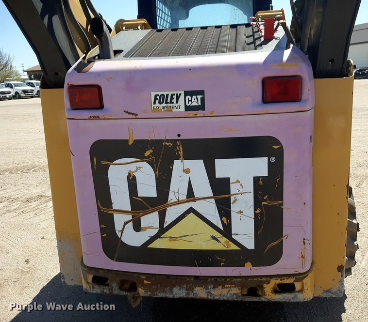 image for item DQ6968 2011 Caterpillar 252B3 skid steer loader
