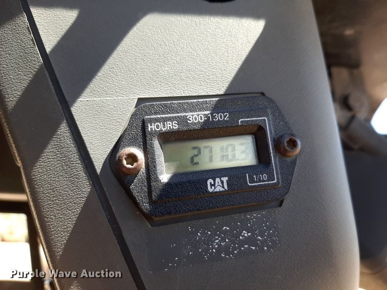 image for item DQ6968 2011 Caterpillar 252B3 skid steer loader