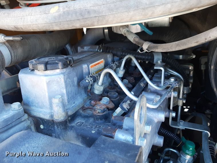 image for item DQ6968 2011 Caterpillar 252B3 skid steer loader