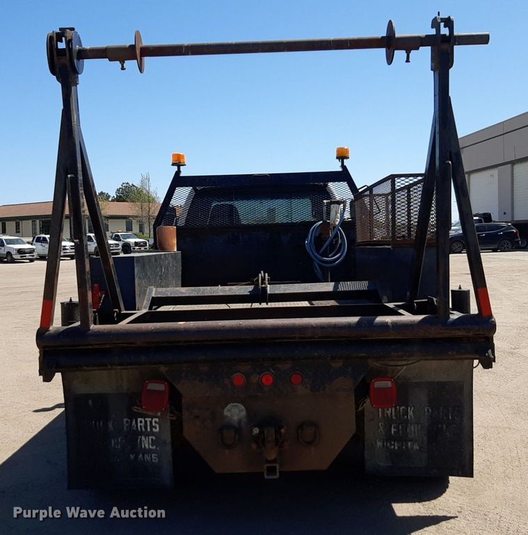 image for item DQ6970 2007 Ford F650 Crew Cab flatbed truck