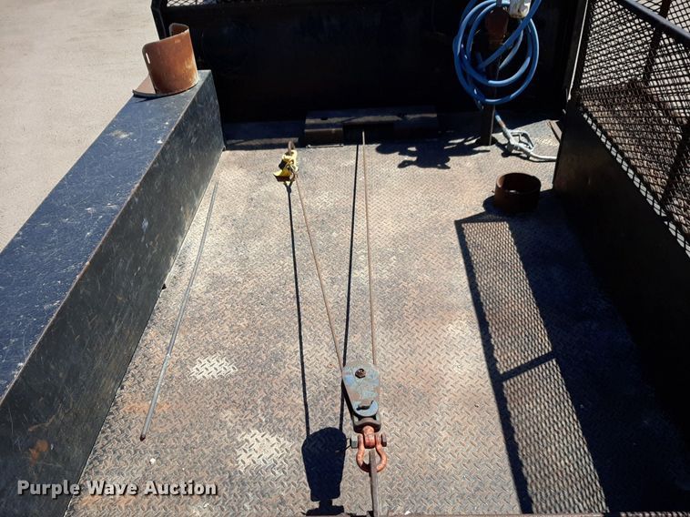 image for item DQ6970 2007 Ford F650 Crew Cab flatbed truck