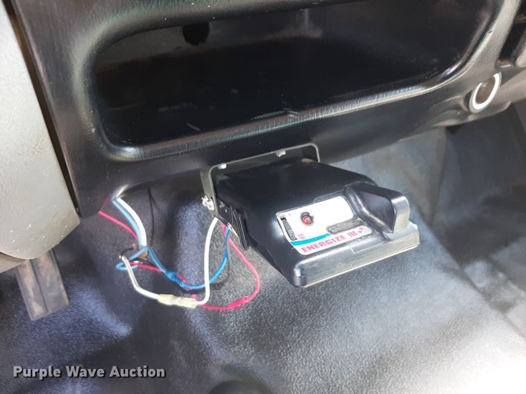 image for item DQ6970 2007 Ford F650 Crew Cab flatbed truck