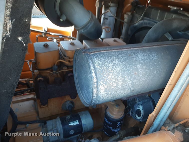 image for item DQ6972 2001 Case 1845C skid steer loader