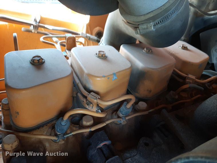 image for item DQ6972 2001 Case 1845C skid steer loader