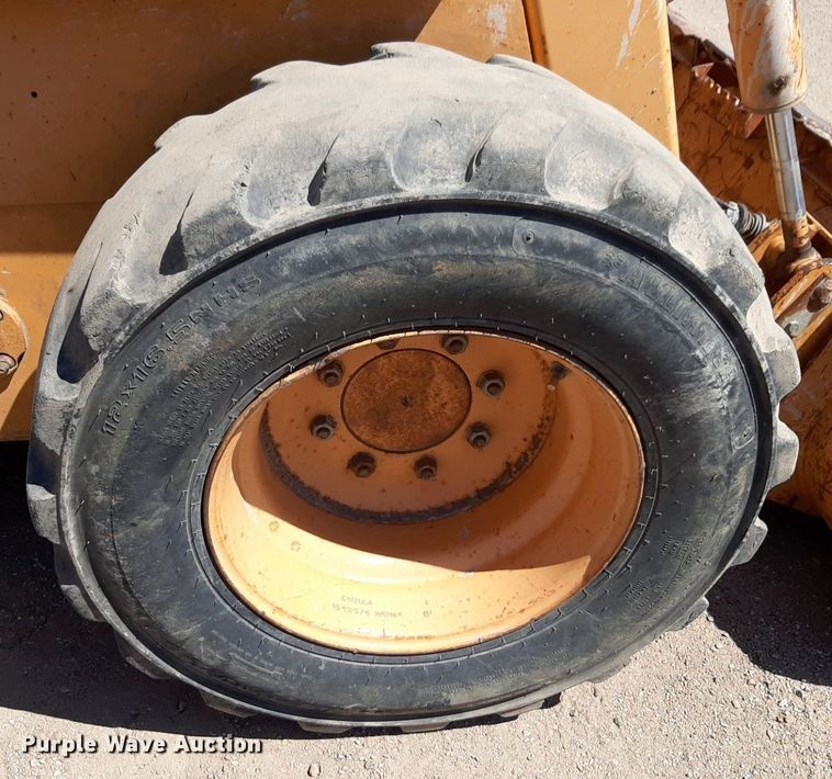 image for item DQ6972 2001 Case 1845C skid steer loader