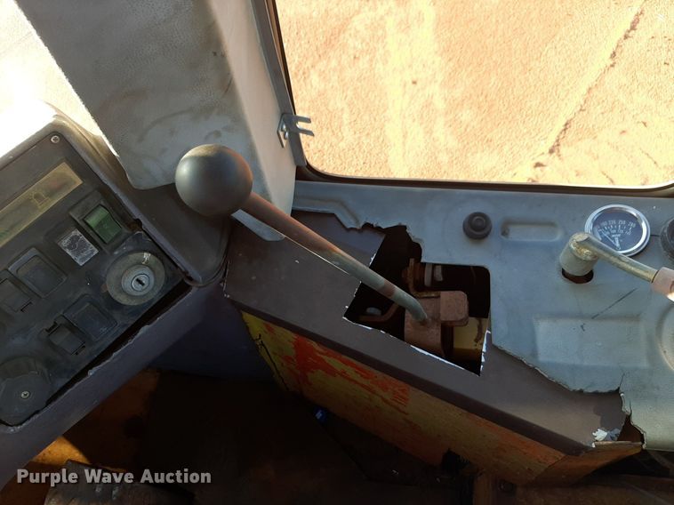 image for item DQ7000 Fiat-Allis wheel loader