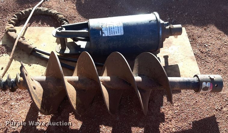 image for item DQ7002 Skid steer auger