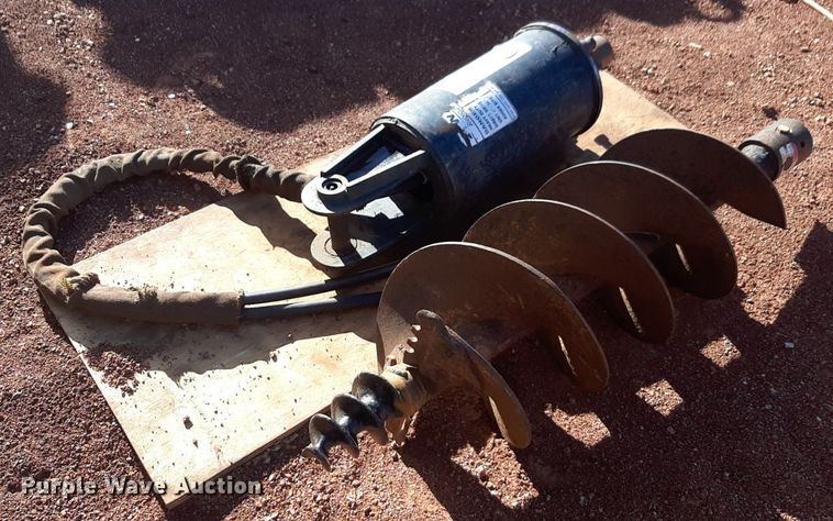 image for item DQ7002 Skid steer auger
