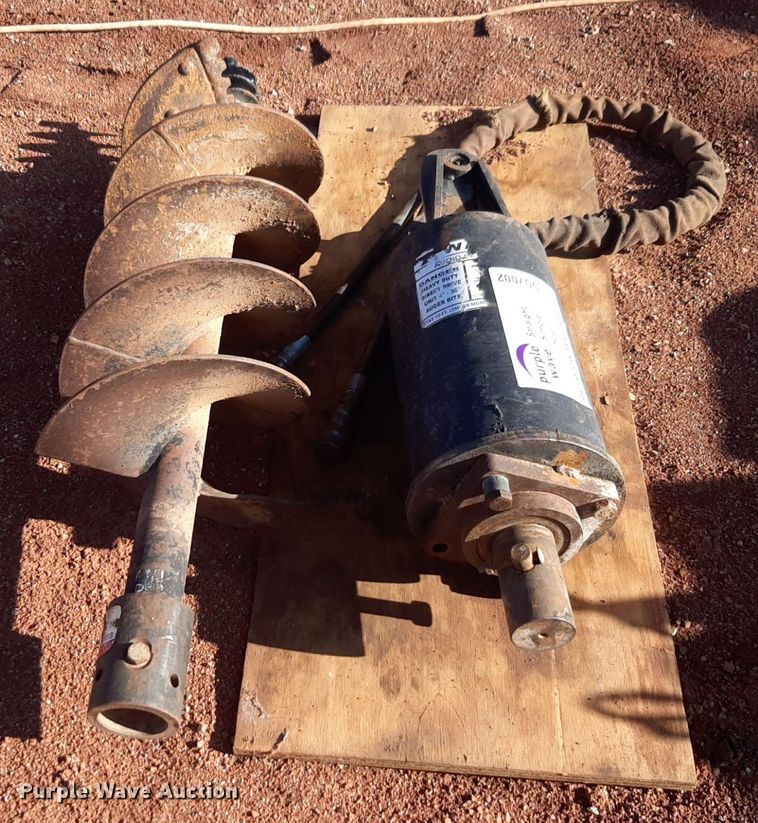 image for item DQ7002 Skid steer auger