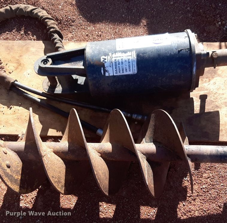 image for item DQ7002 Skid steer auger