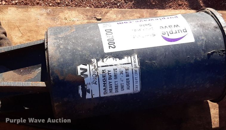 image for item DQ7002 Skid steer auger