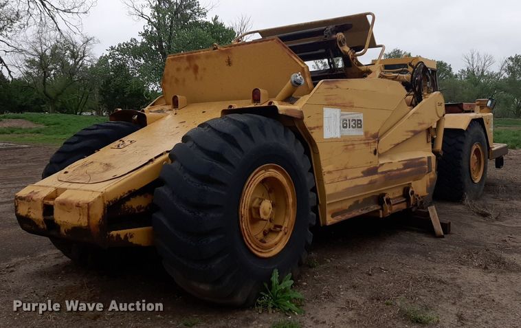 image for item DQ7021 1977 Caterpillar 613B elevating scraper