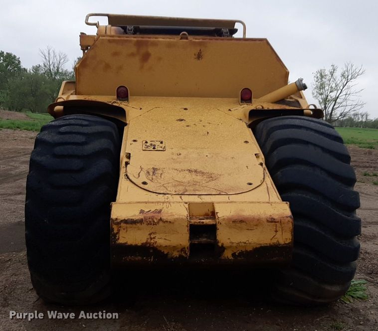 image for item DQ7021 1977 Caterpillar 613B elevating scraper